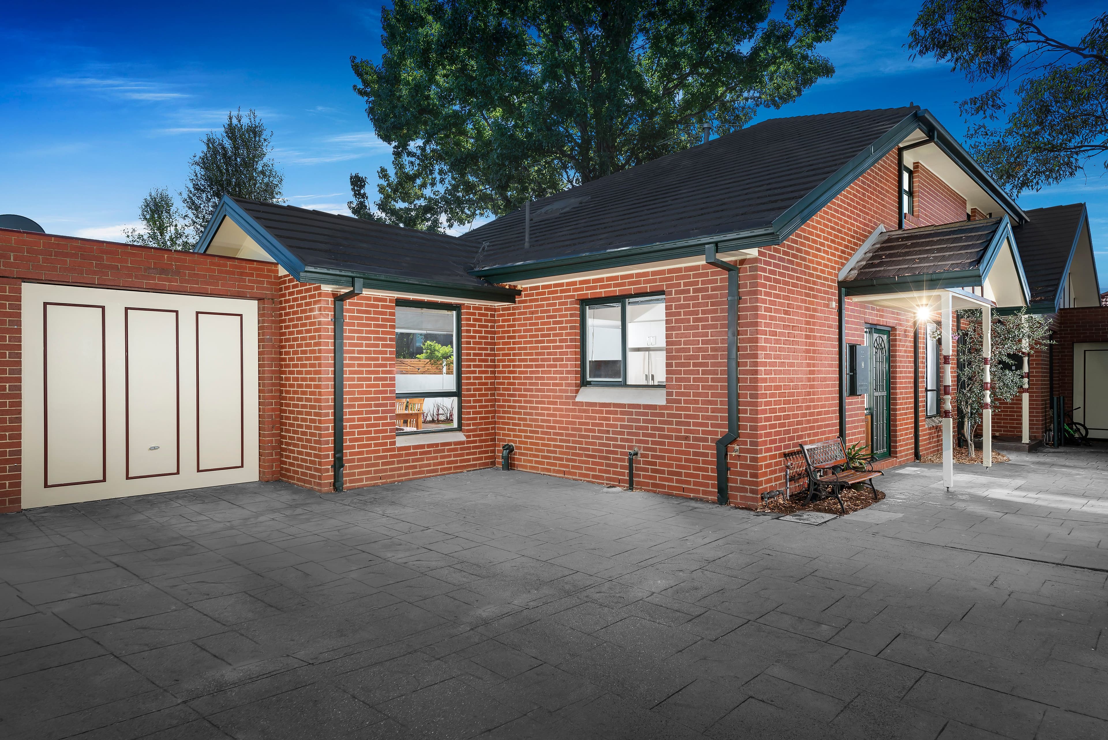 38 Golf Links Avenue, Oakleigh VIC 3166, Oakleigh - Image 1