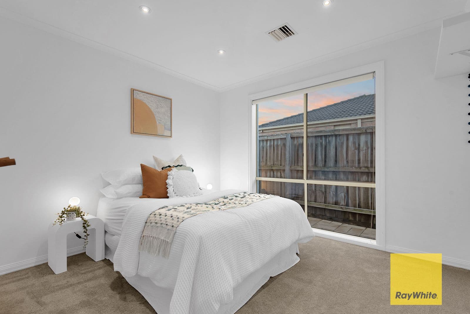 8 St Clair Avenue, Point Cook VIC 3030, Point Cook - Thumbnail 6