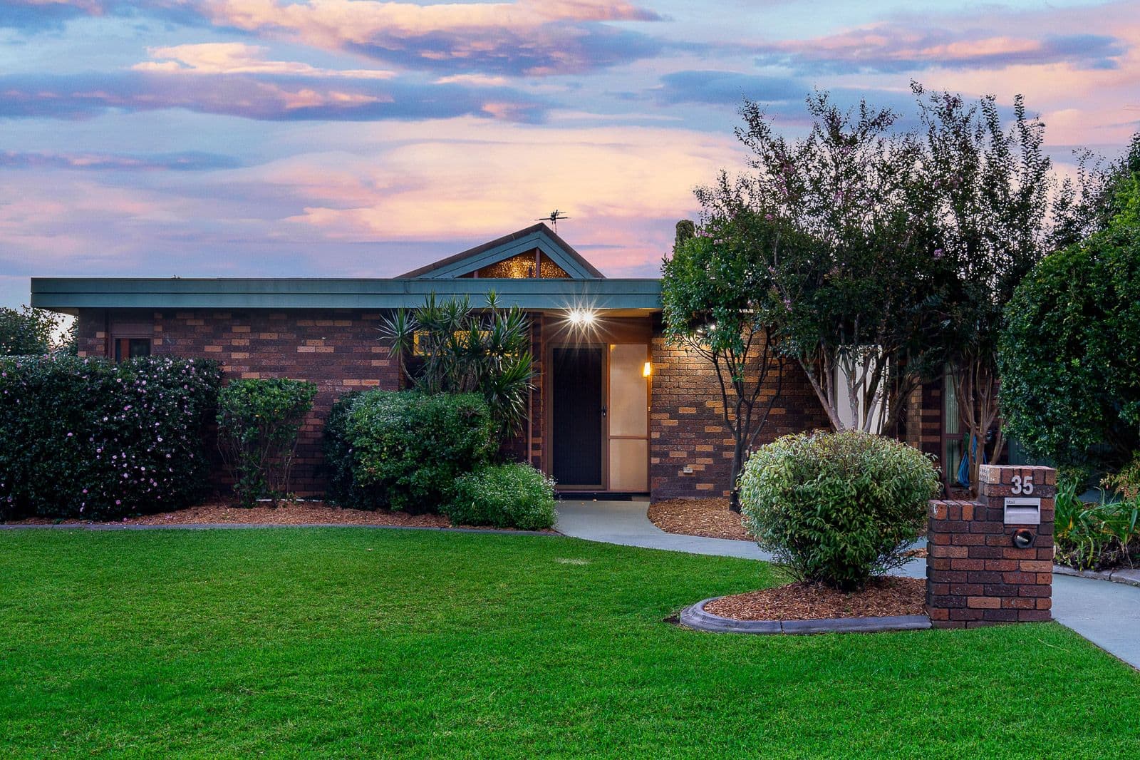 35 Chiltern Crescent, Castle Hill NSW 2154, Castle Hill - Image 1