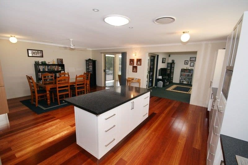 3 Burwood Court, KULUIN QLD 4558, Kuluin - Thumbnail 2