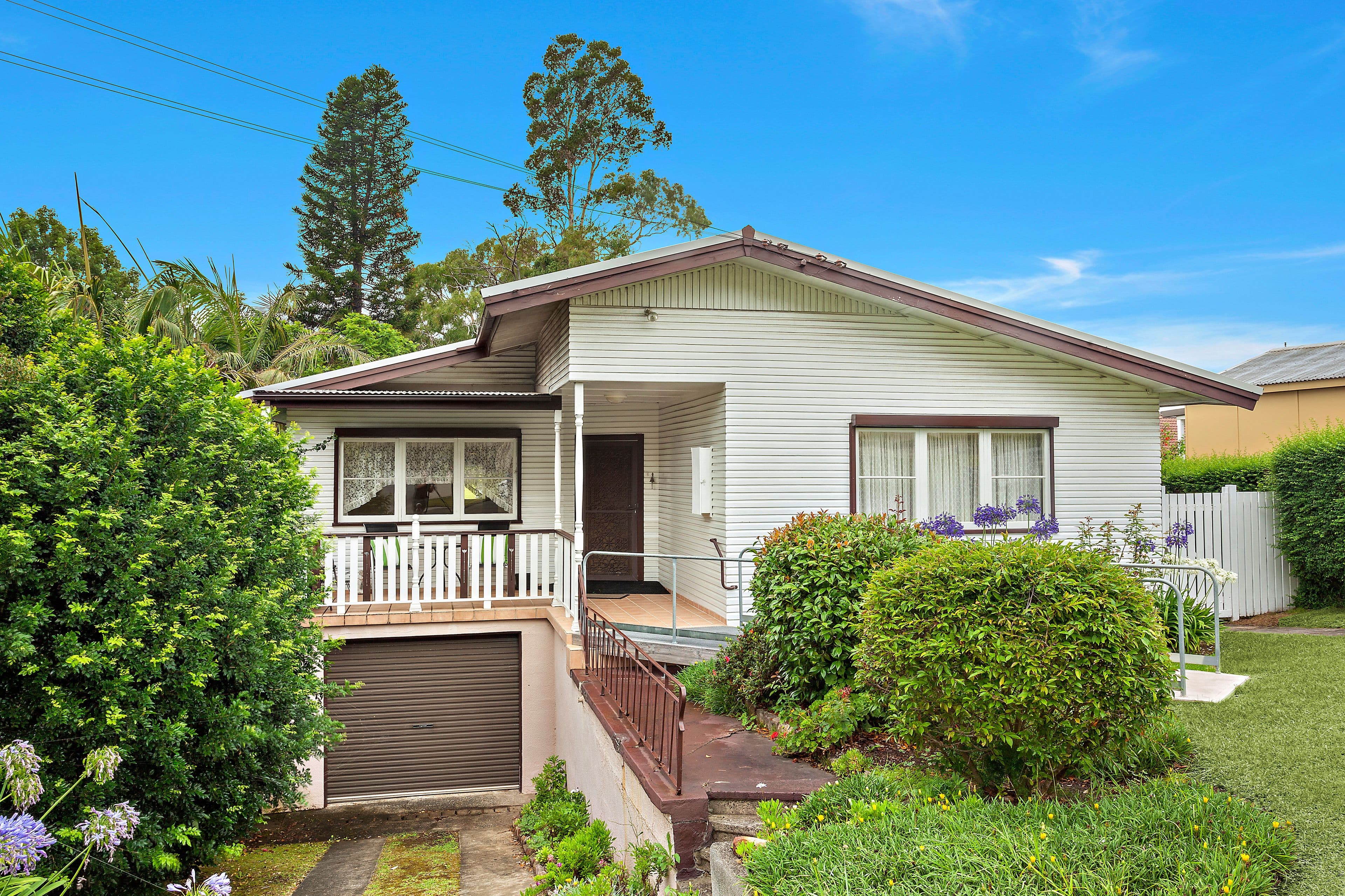 5 Bloomfield Avenue, Corrimal - Image 1
