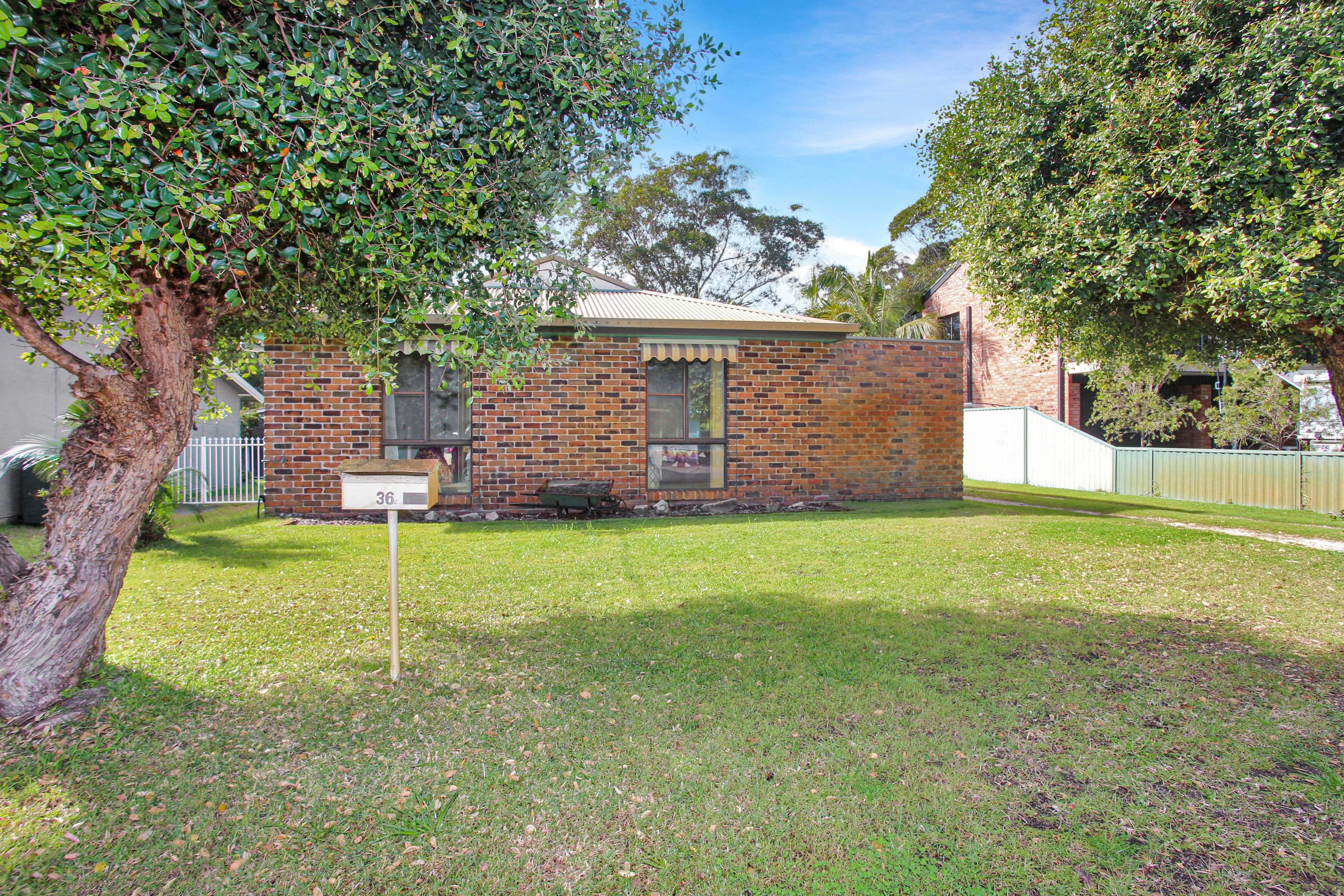 36 Kurrawong Avenue, Hawks Nest NSW 2324, Hawks Nest - Image 1