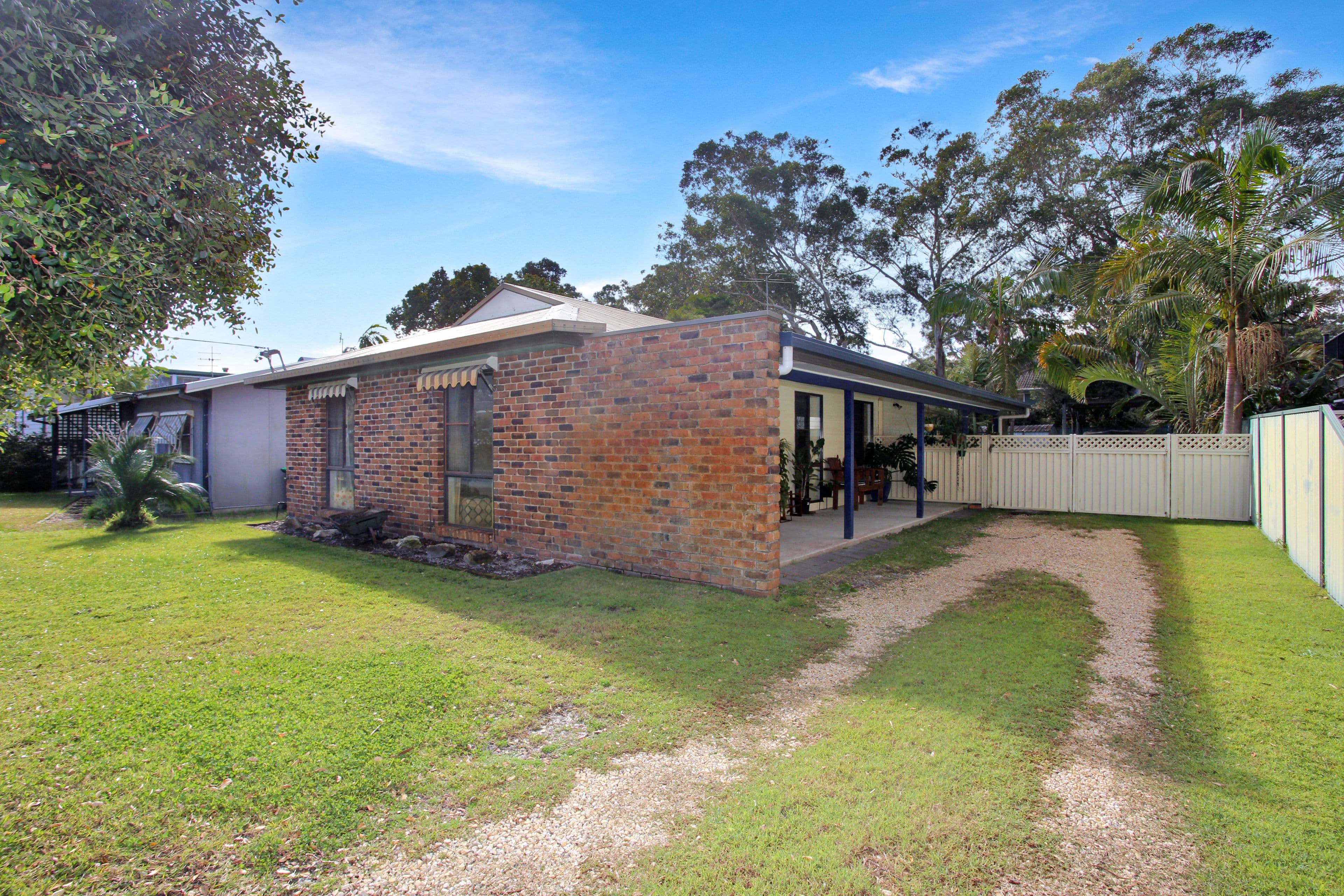 36 Kurrawong Avenue, Hawks Nest NSW 2324, Hawks Nest - Thumbnail 2