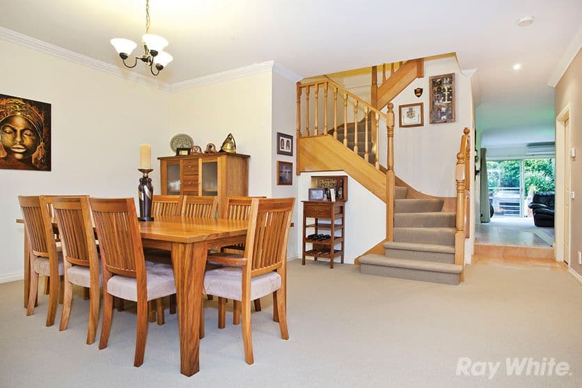 12 Callaghan Avenue, Glen Waverley VIC 3150, Glen Waverley - Thumbnail 3