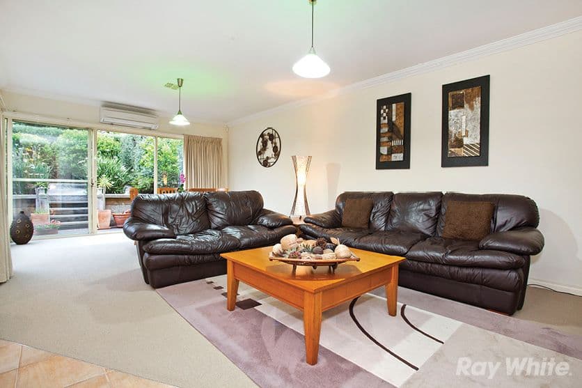 12 Callaghan Avenue, Glen Waverley VIC 3150, Glen Waverley - Thumbnail 4