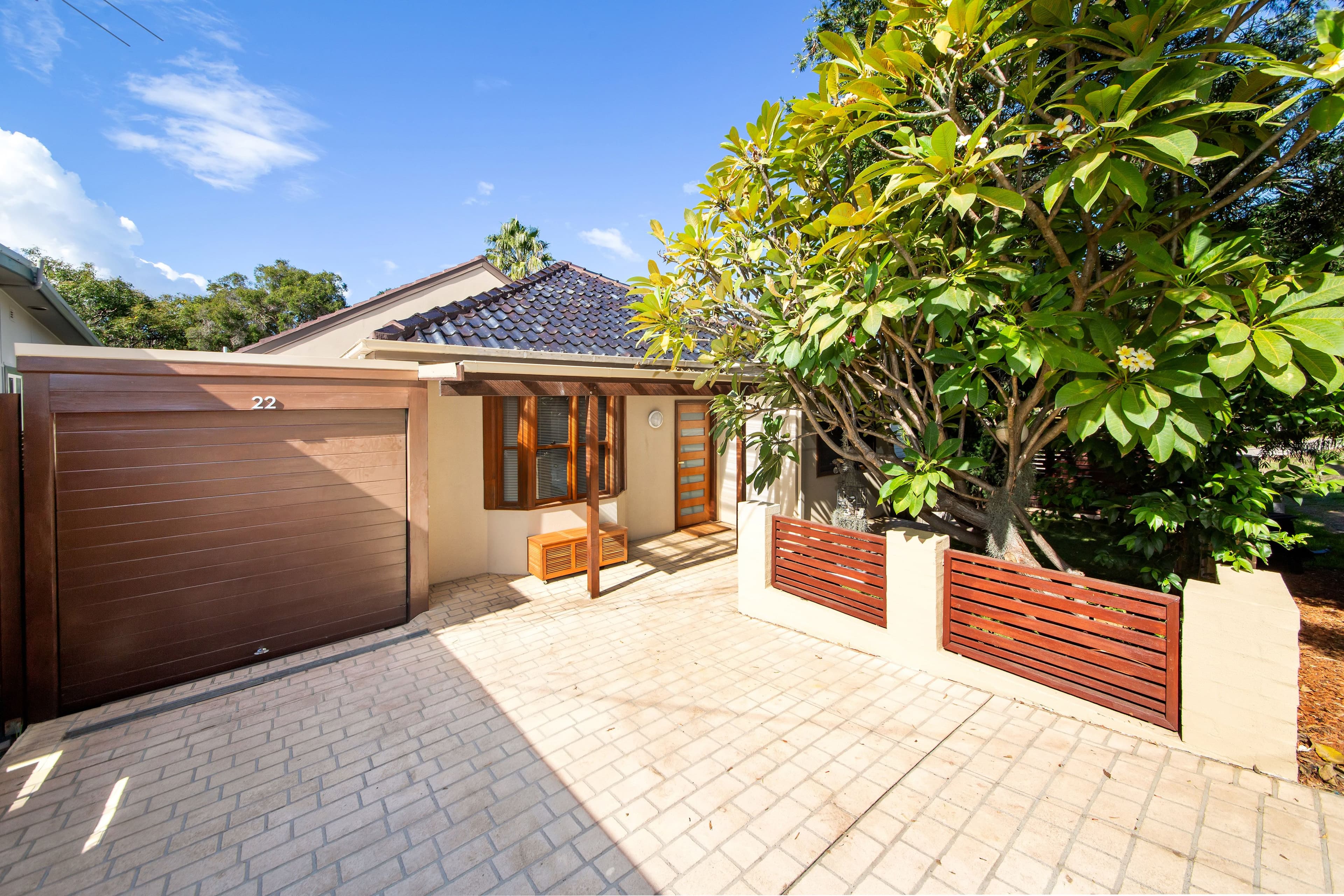 22 Novara Crescent, Como - Image 1