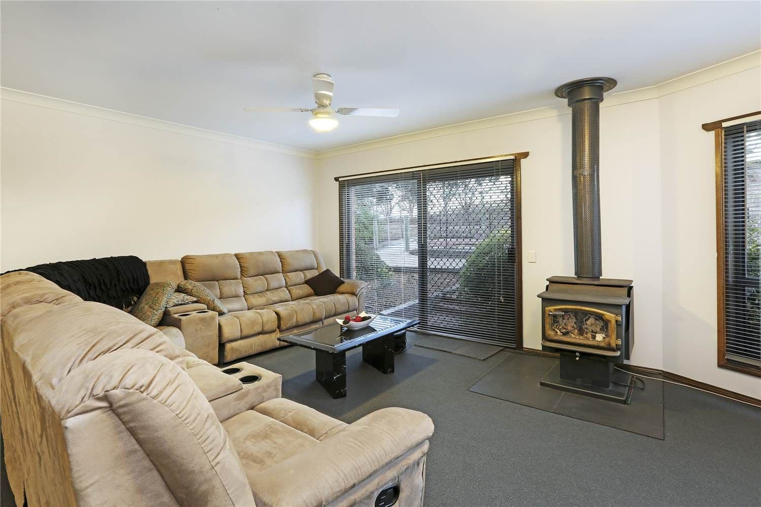 40 McNeill Court, LARA VIC 3212, Lara - Thumbnail 7