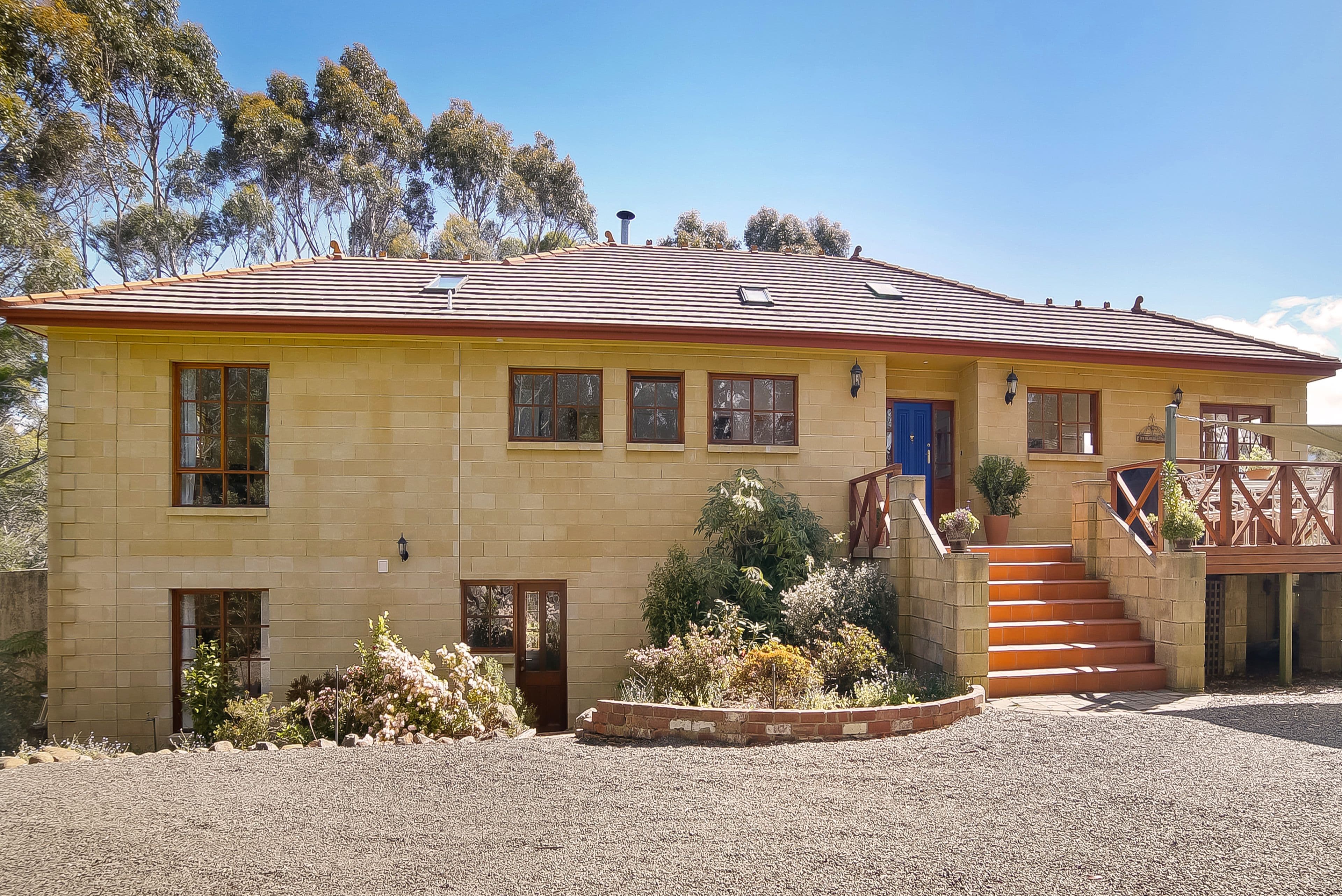 17 Broughton Avenue, Mount Nelson TAS 7007, Mount Nelson - Image 1