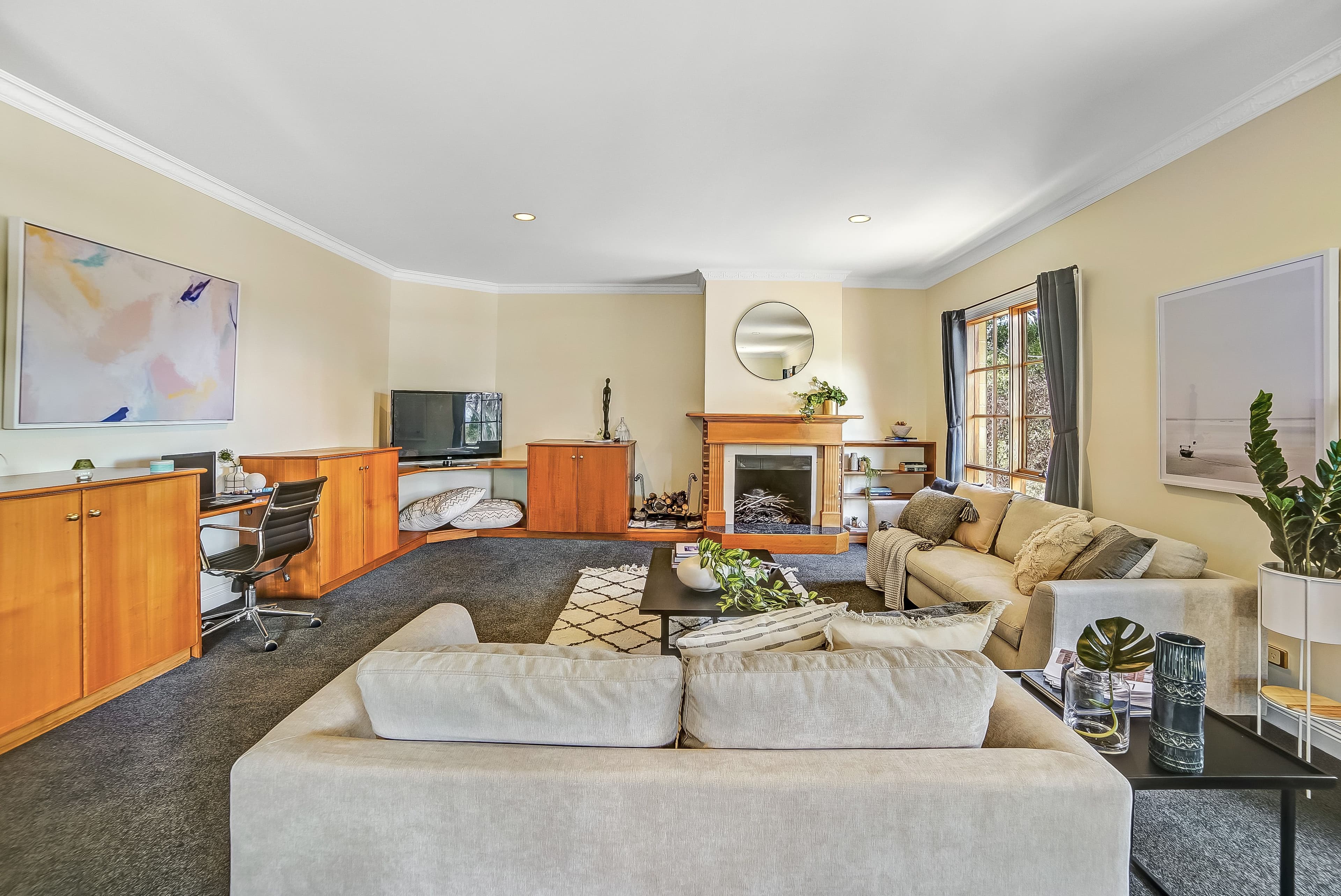 17 Broughton Avenue, Mount Nelson TAS 7007, Mount Nelson - Thumbnail 3
