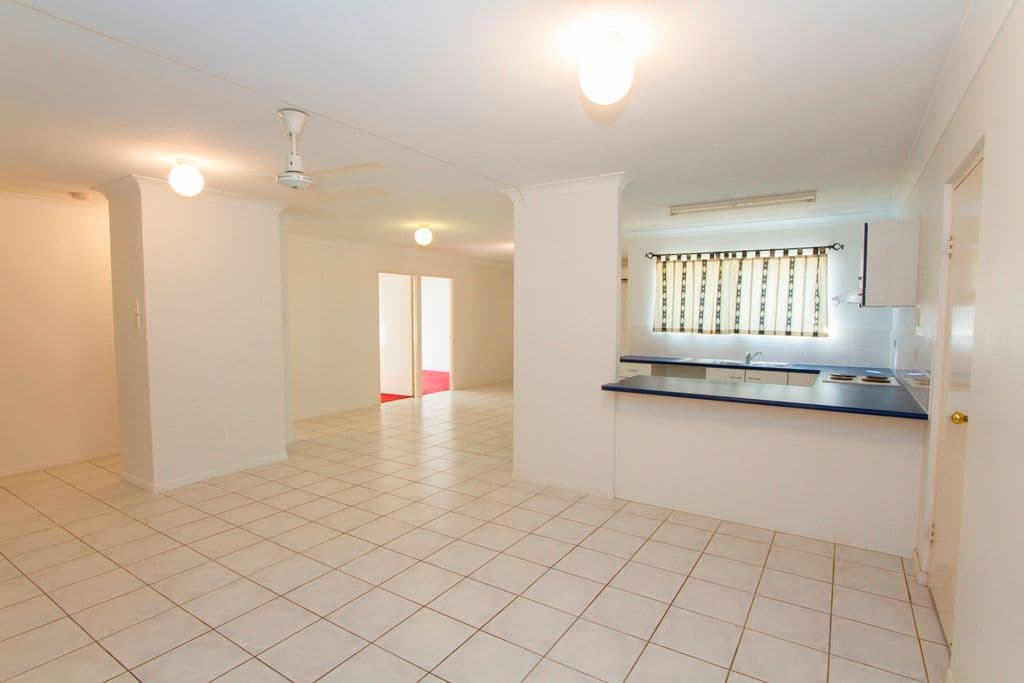 12 Bullock Street, WULGURU QLD 4811, Wulguru - Image 1