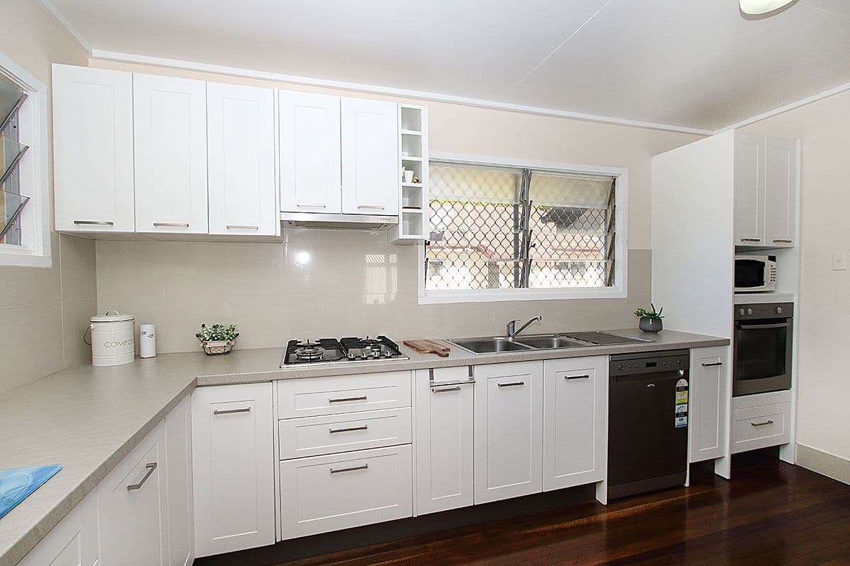 8 Jardine Street, Leichhardt QLD 4305, Leichhardt - Thumbnail 5