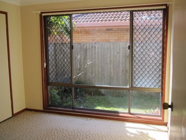 39 Seashell Avenue, MERMAID BEACH QLD 4218, Mermaid Beach - Thumbnail 3