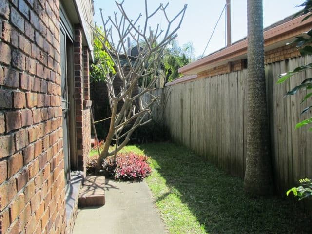 39 Seashell Avenue, MERMAID BEACH QLD 4218, Mermaid Beach - Thumbnail 5