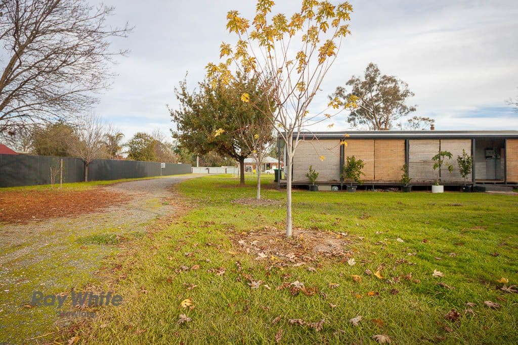33 Jude Street, Howlong - Image 1