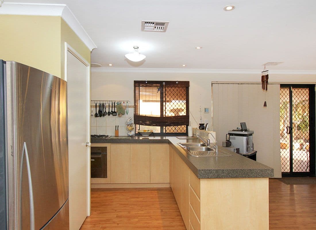 11 Hastie Close, BROOKDALE WA 6112, Brookdale - Thumbnail 6