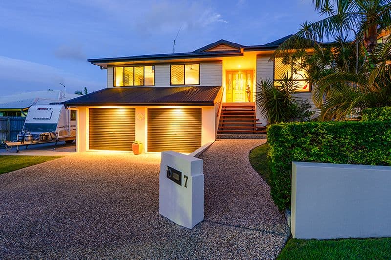 7 Michael Court, BOYNE ISLAND QLD 4680, Boyne Island - Thumbnail 2
