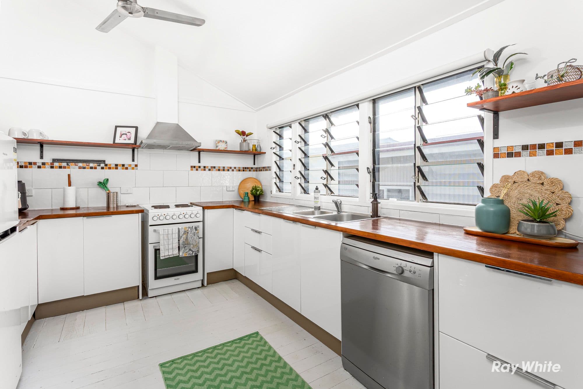 10 Melbourne Street, Yeppoon QLD 4703, Yeppoon - Thumbnail 7
