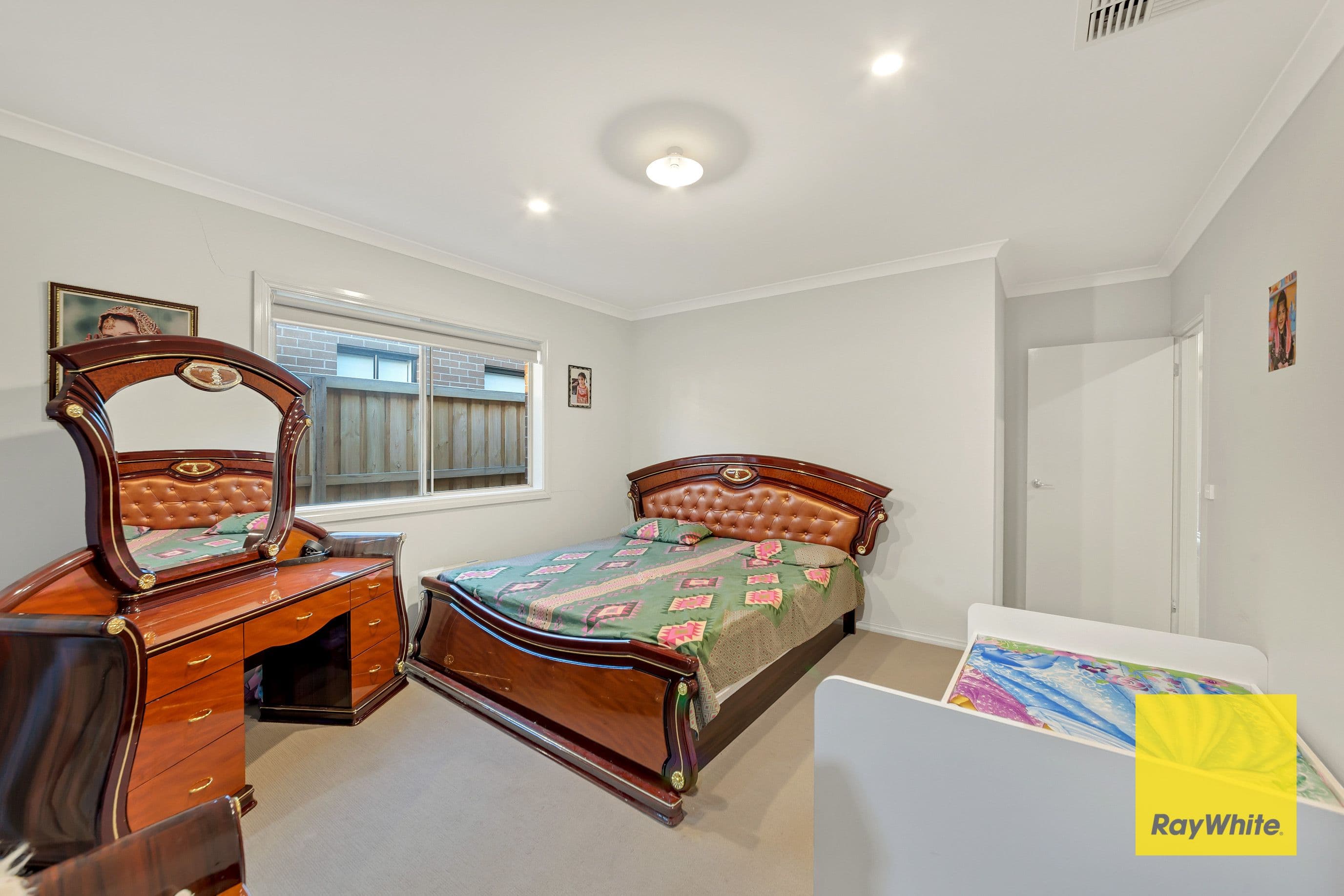 8 Yates Avenue, Truganina VIC 3029, Truganina - Thumbnail 6