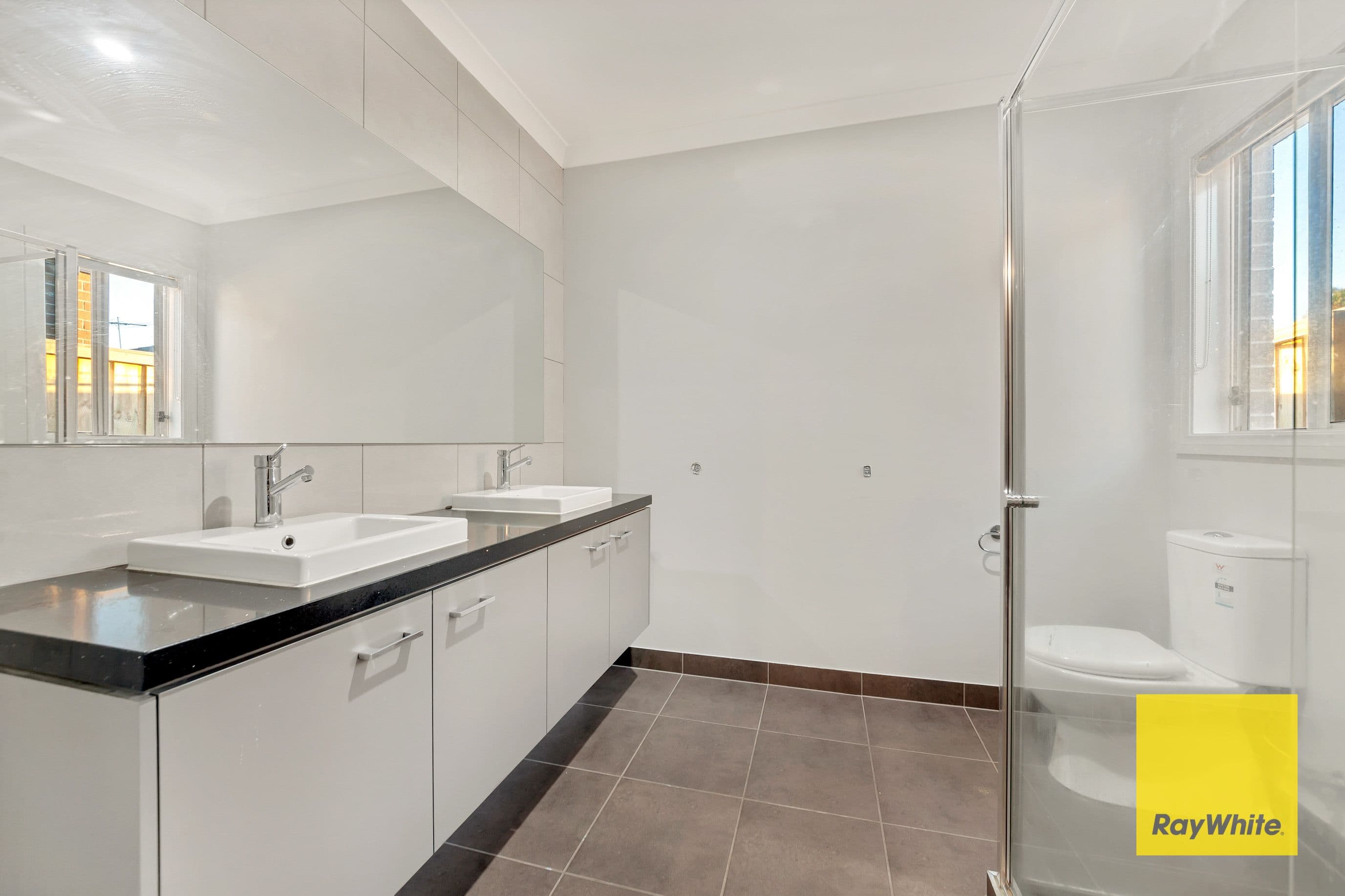 8 Yates Avenue, Truganina VIC 3029, Truganina - Thumbnail 7