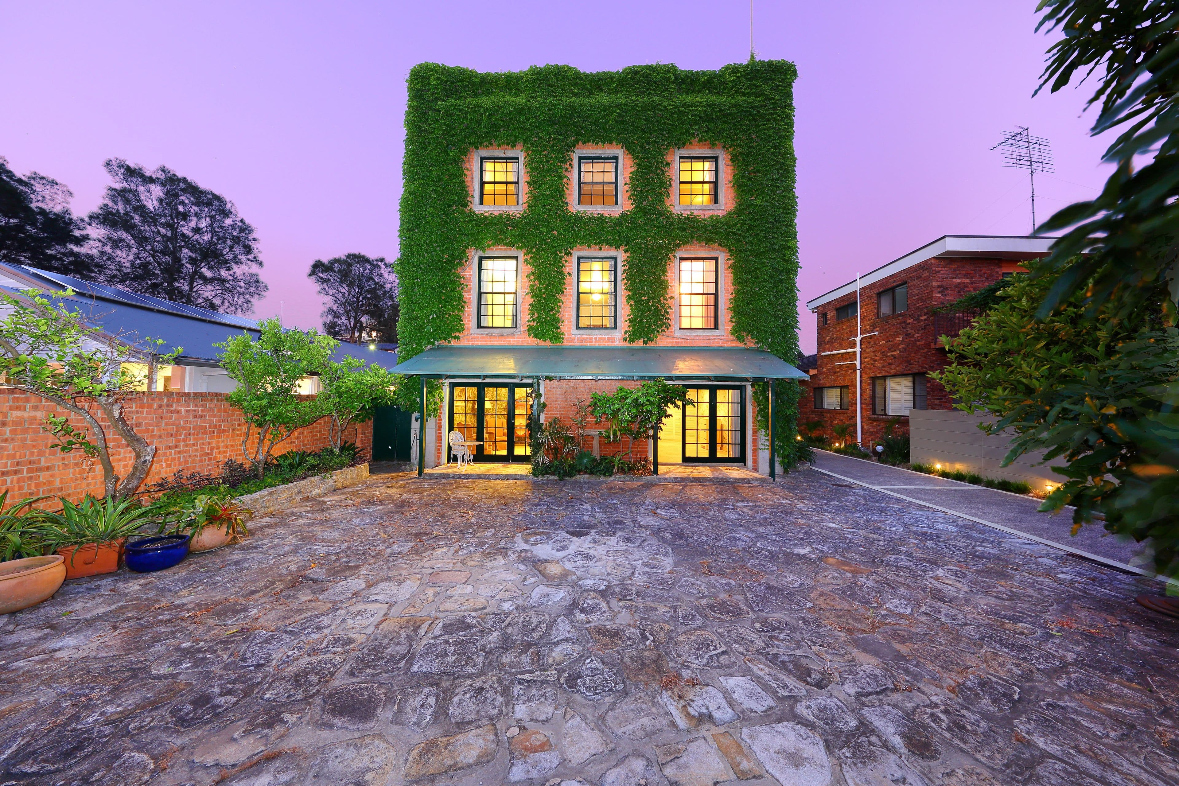16 Merriman Street, Kyle Bay - Thumbnail 2