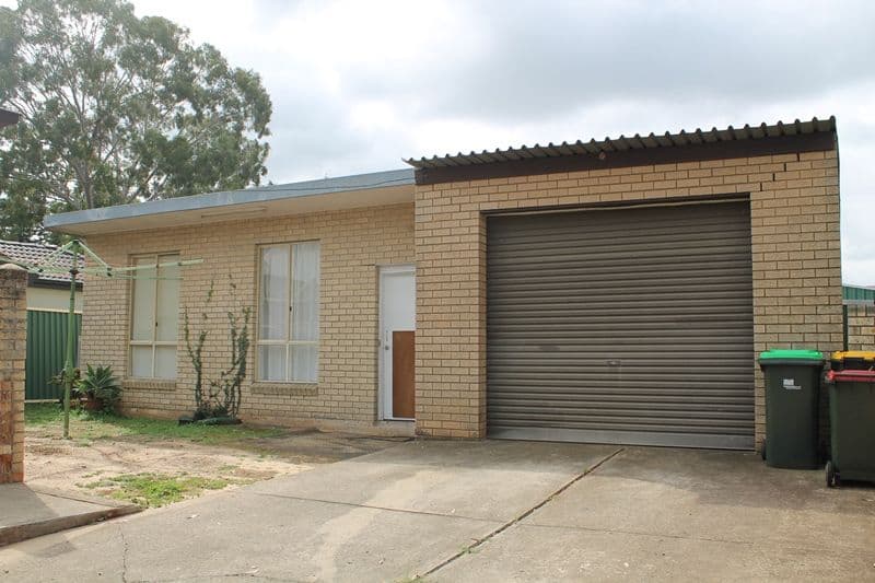 5 Baringa Close, GREEN VALLEY NSW 2168, Green Valley - Thumbnail 2