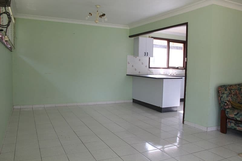 5 Baringa Close, GREEN VALLEY NSW 2168, Green Valley - Thumbnail 7