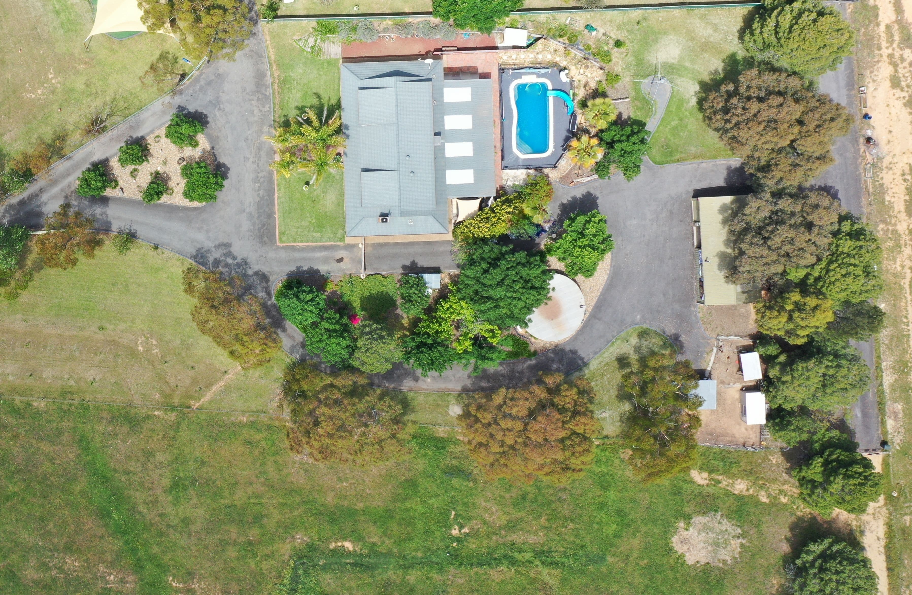 486 Olympic Highway, Young NSW 2594, Young - Thumbnail 3
