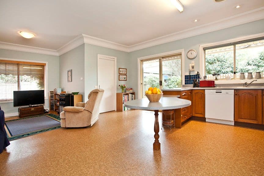 15 Hillside Road, MOUNT WAVERLEY VIC 3149, Mount Waverley - Thumbnail 5