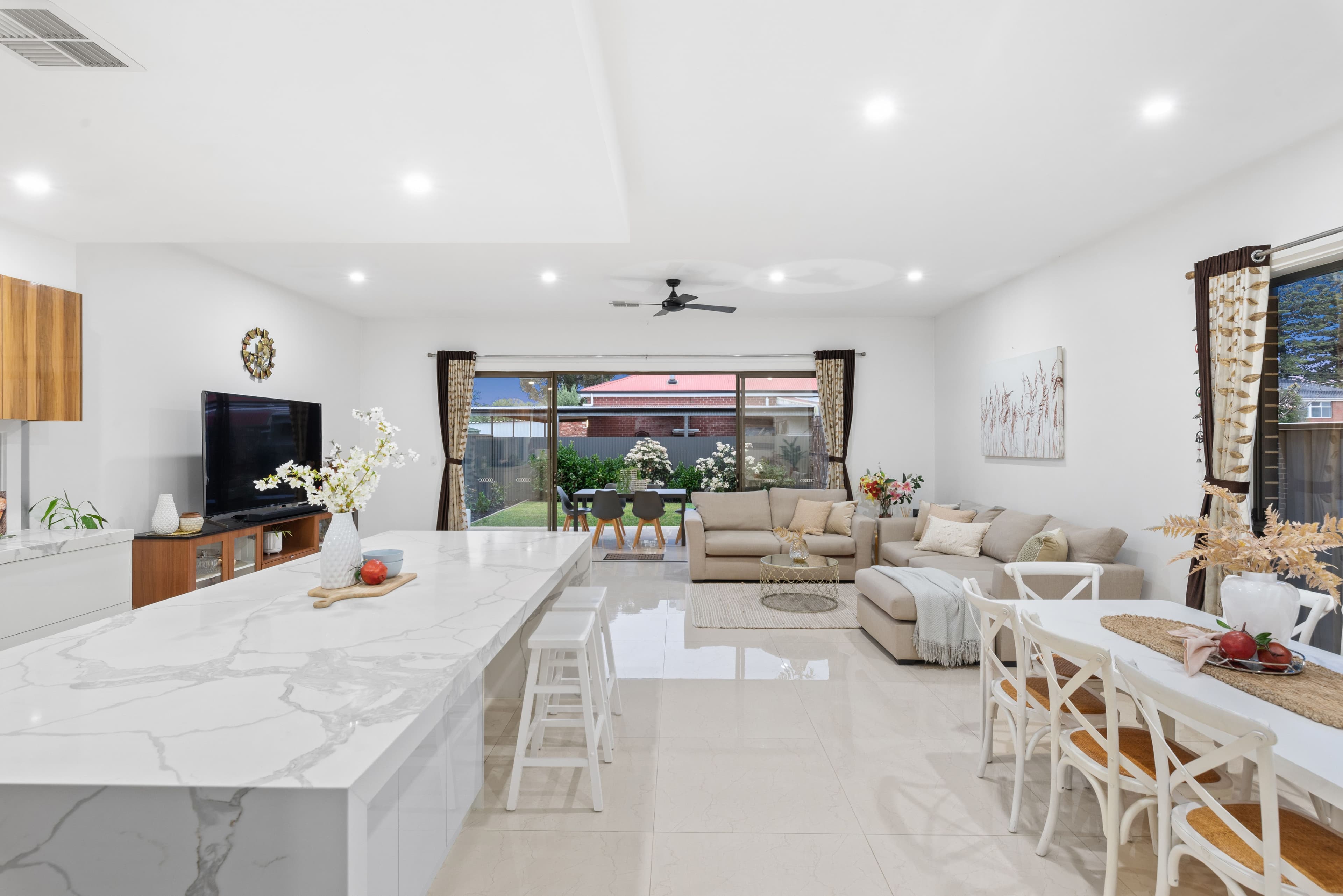 14 Mary Street, Pennington SA 5013, Pennington - Image 1