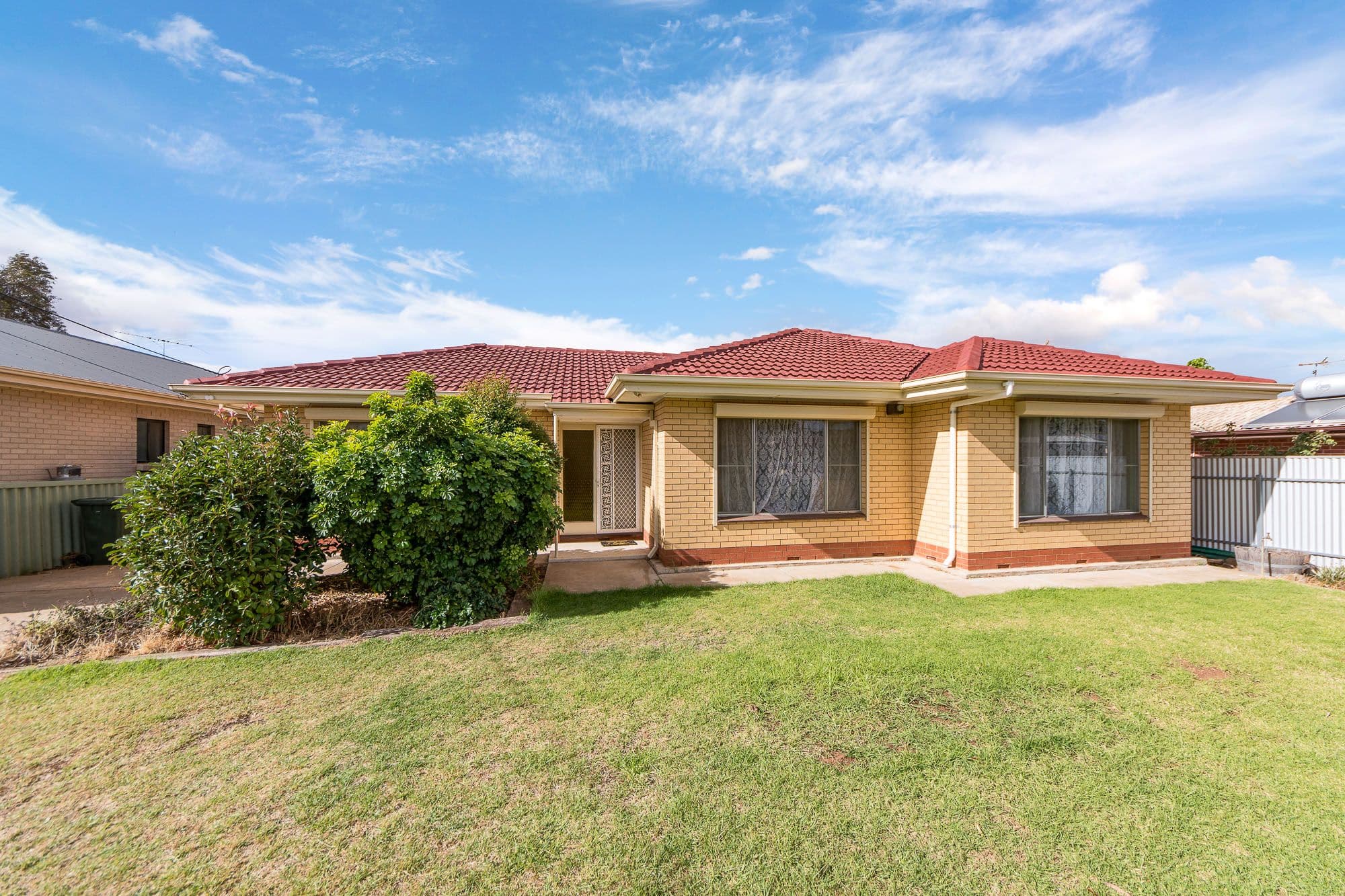 52 Lachlan Avenue, Murray Bridge SA 5253, Murray Bridge - Image 1
