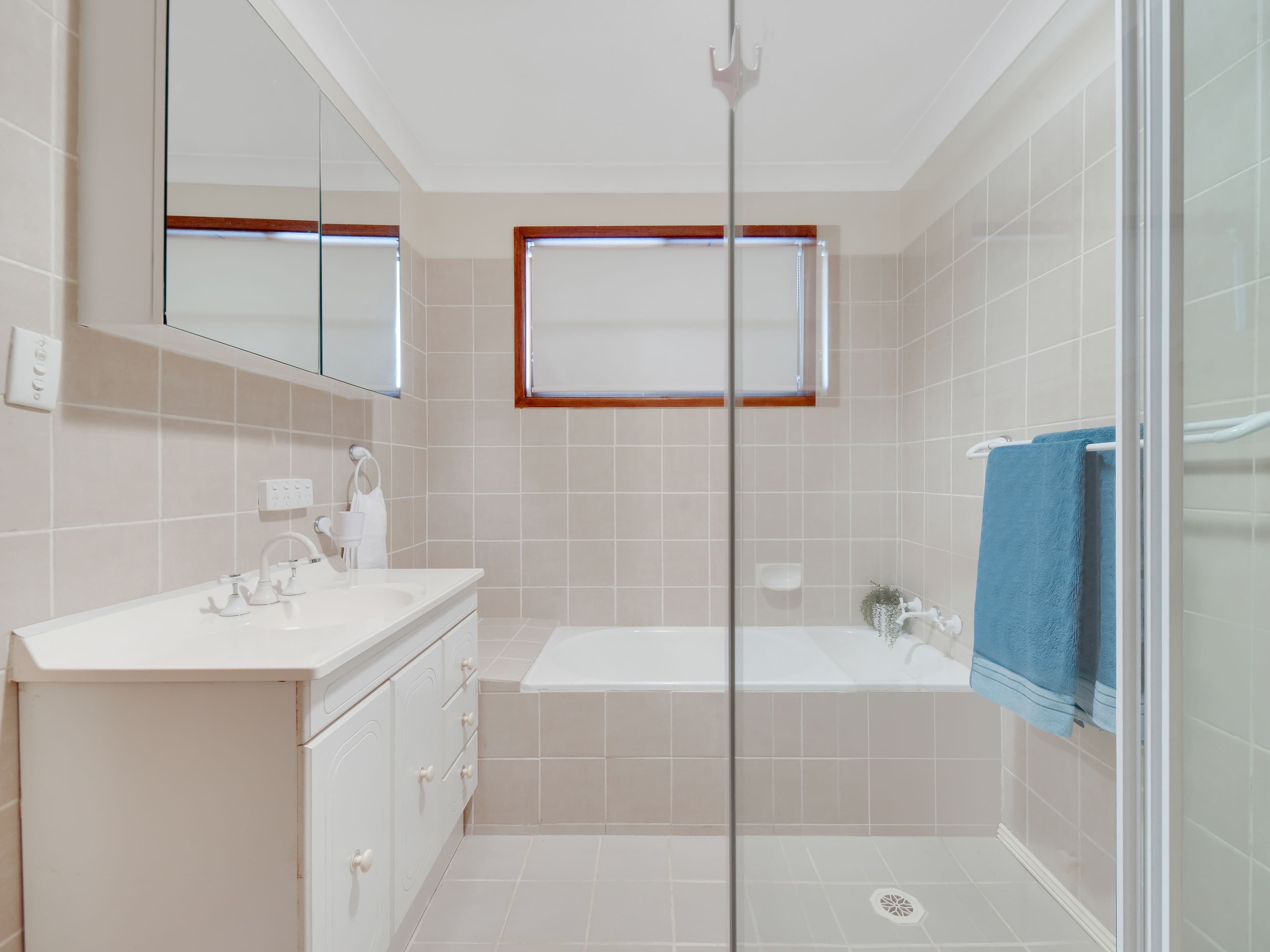 10 Kestrel Place, Ingleburn NSW 2565, Ingleburn - Thumbnail 7