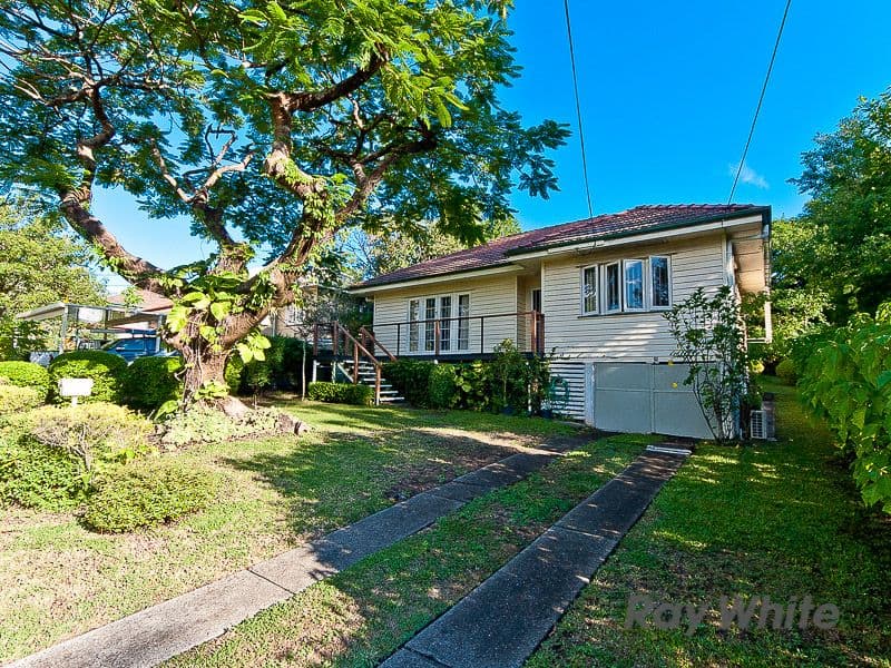 15 Brocklea Street, GAYTHORNE QLD 4051, Gaythorne - Thumbnail 3