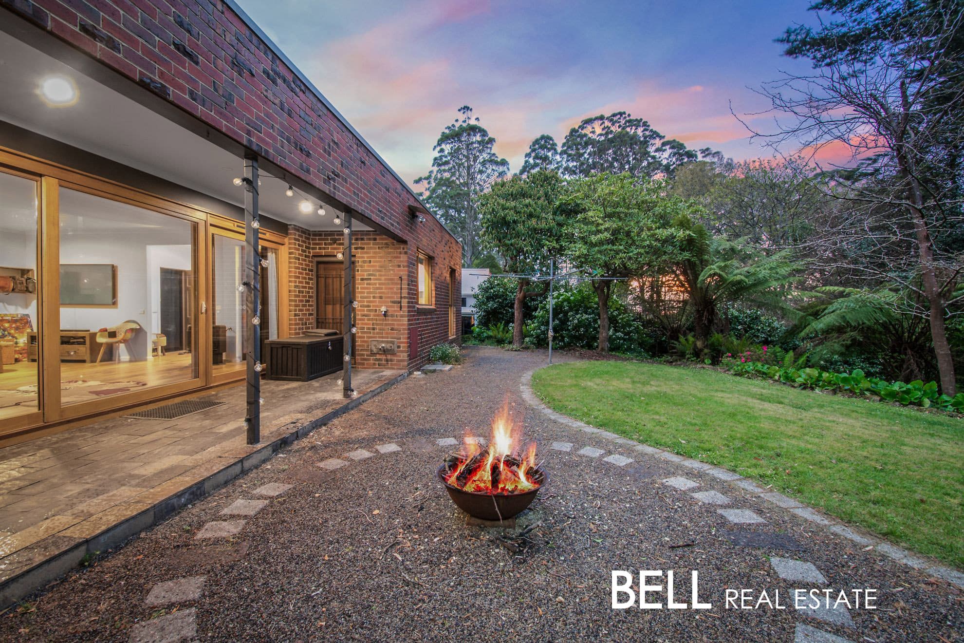 9 Cards Lane, OLINDA, Olinda - Image 1