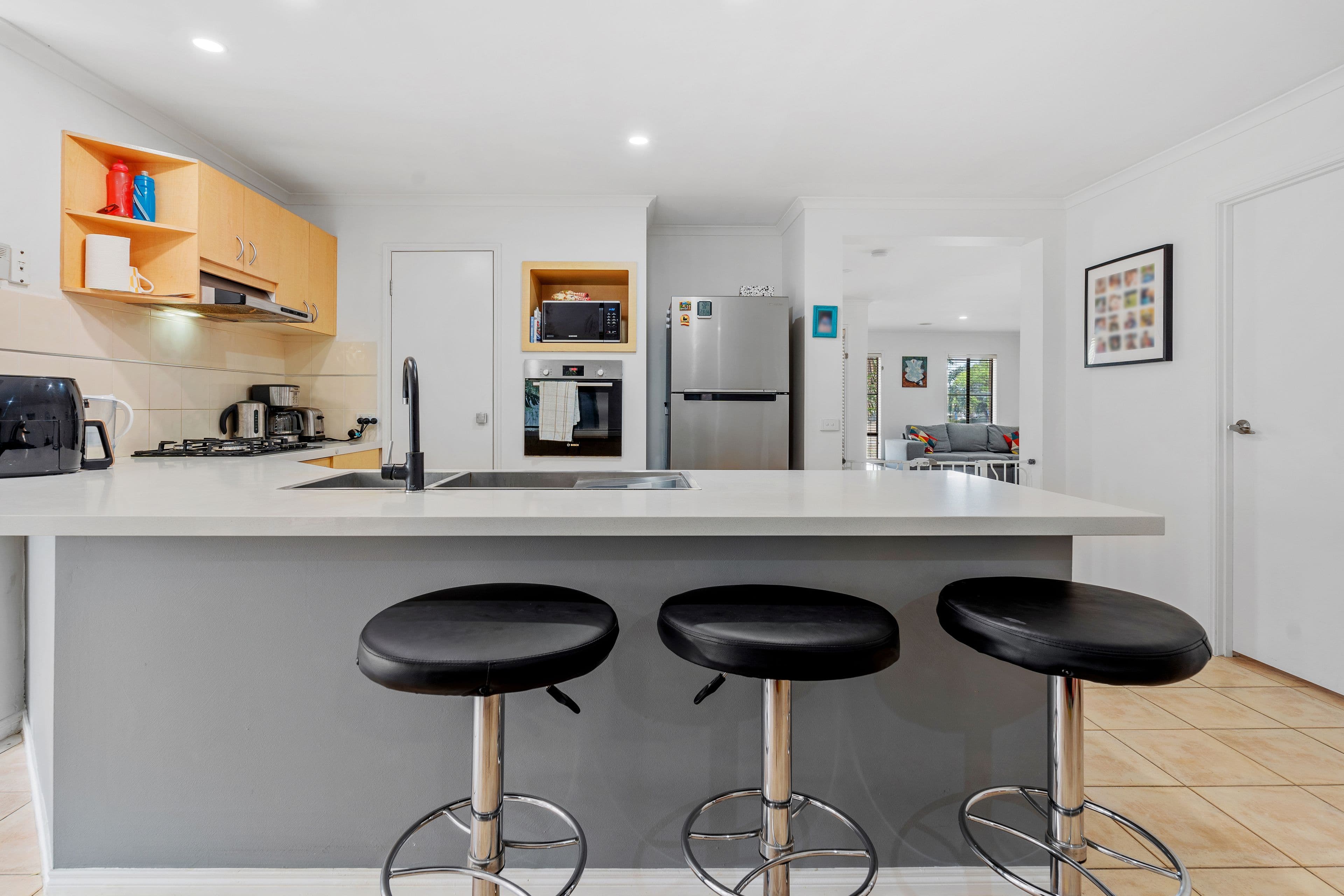 15 Cobblestone Green, Caroline Springs VIC 3023, Caroline Springs - Thumbnail 4