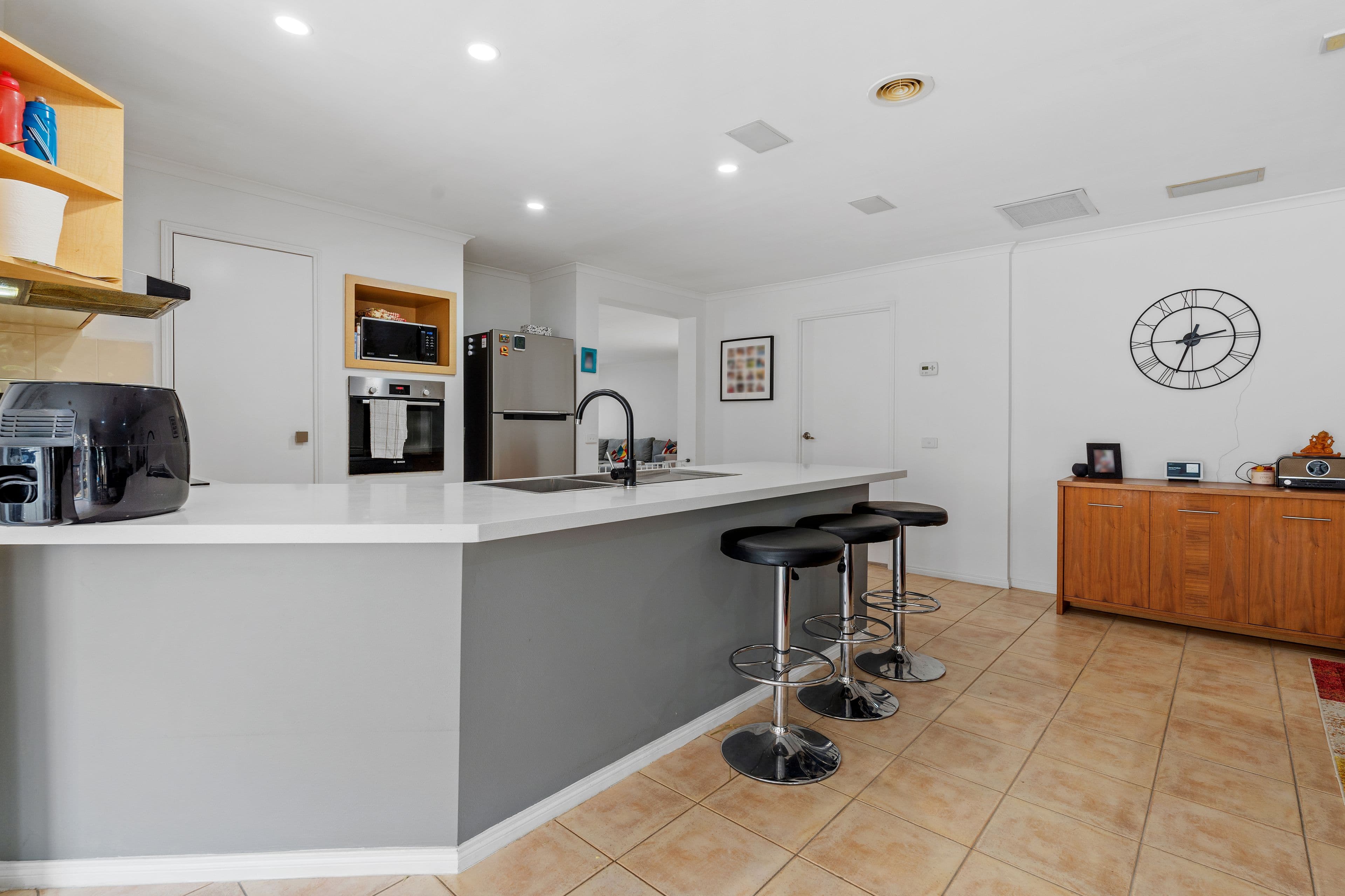 15 Cobblestone Green, Caroline Springs VIC 3023, Caroline Springs - Thumbnail 5
