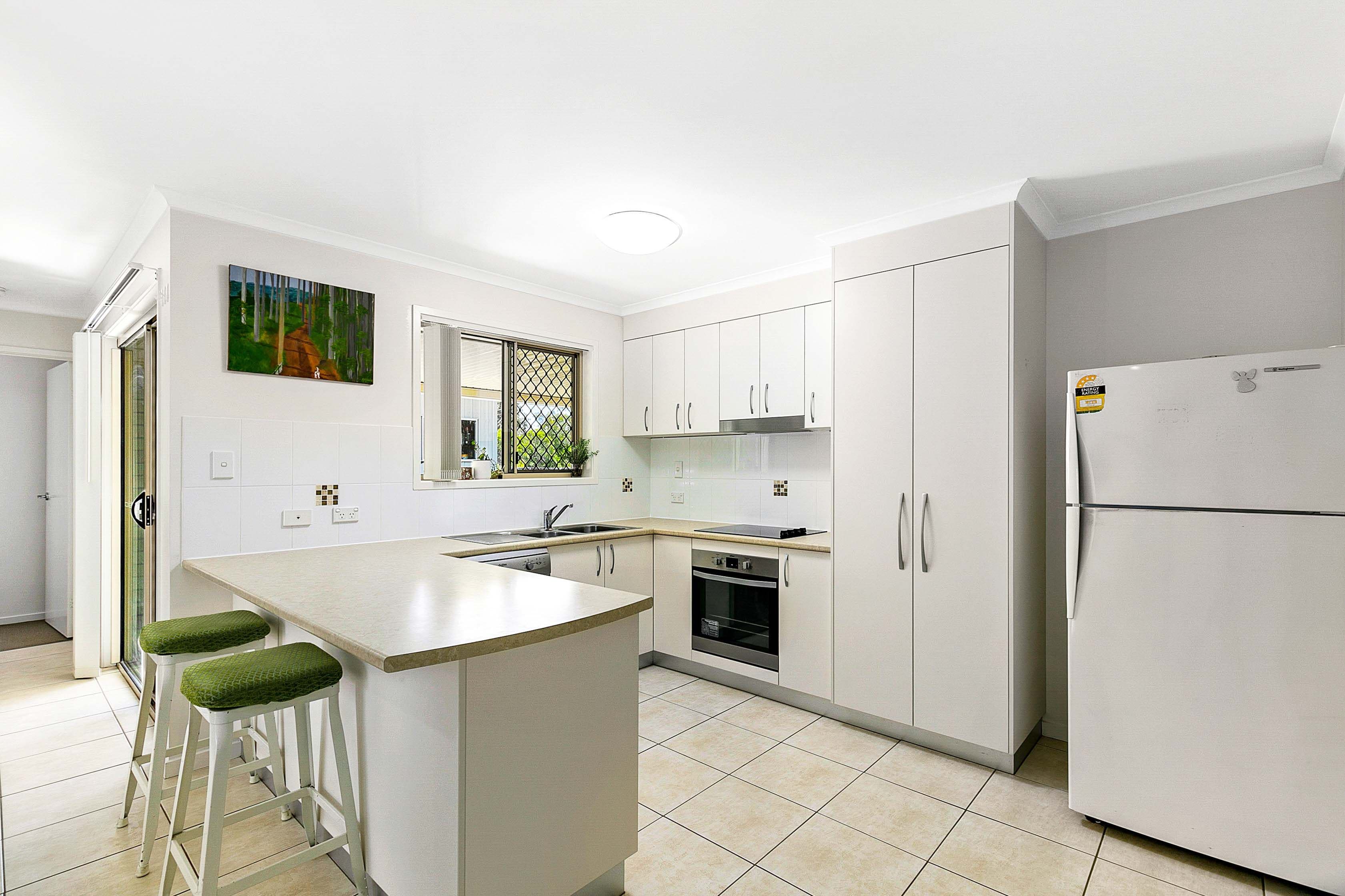27 Wagtail Circuit, Kawungan QLD 4655, Kawungan - Thumbnail 2