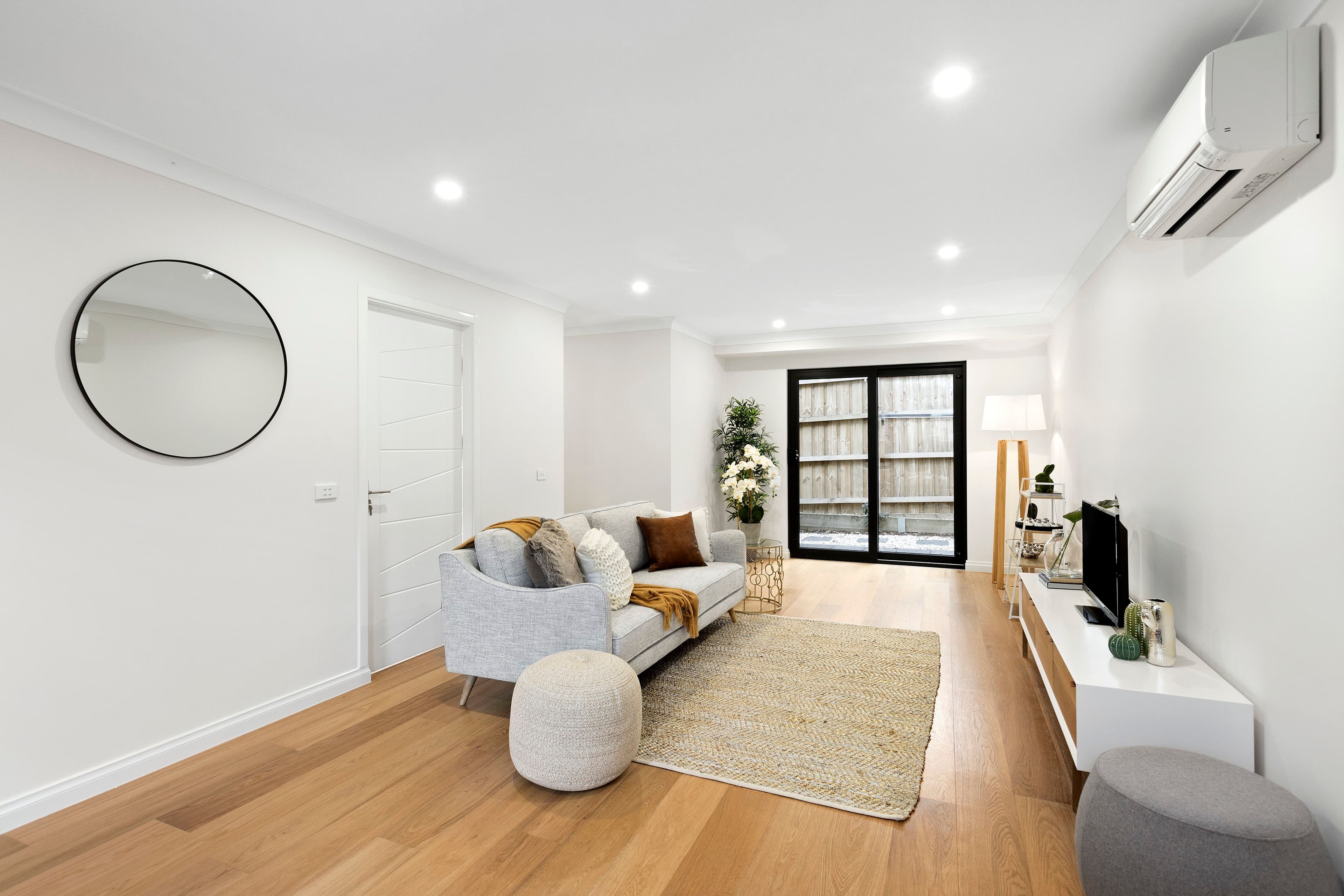 137 Blackburn Road, Doncaster East VIC 3109, Doncaster East - Thumbnail 2