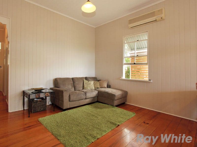 31 Fifth Avenue, KEDRON QLD 4031, Kedron - Thumbnail 4
