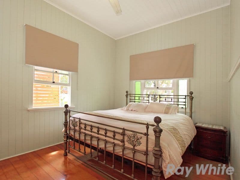 31 Fifth Avenue, KEDRON QLD 4031, Kedron - Thumbnail 6