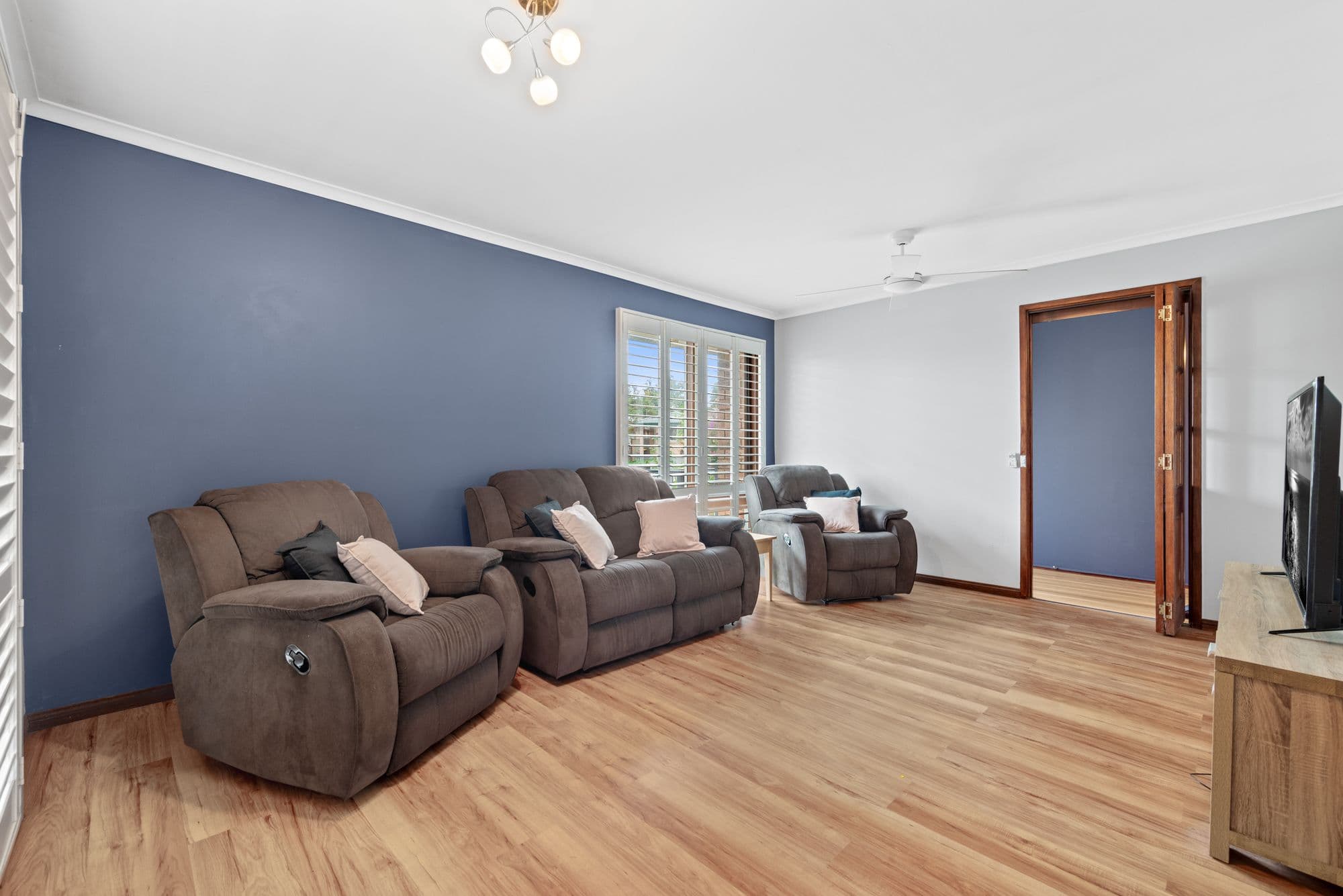 4 Iona Place, St Andrews NSW 2566, St Andrews - Thumbnail 3