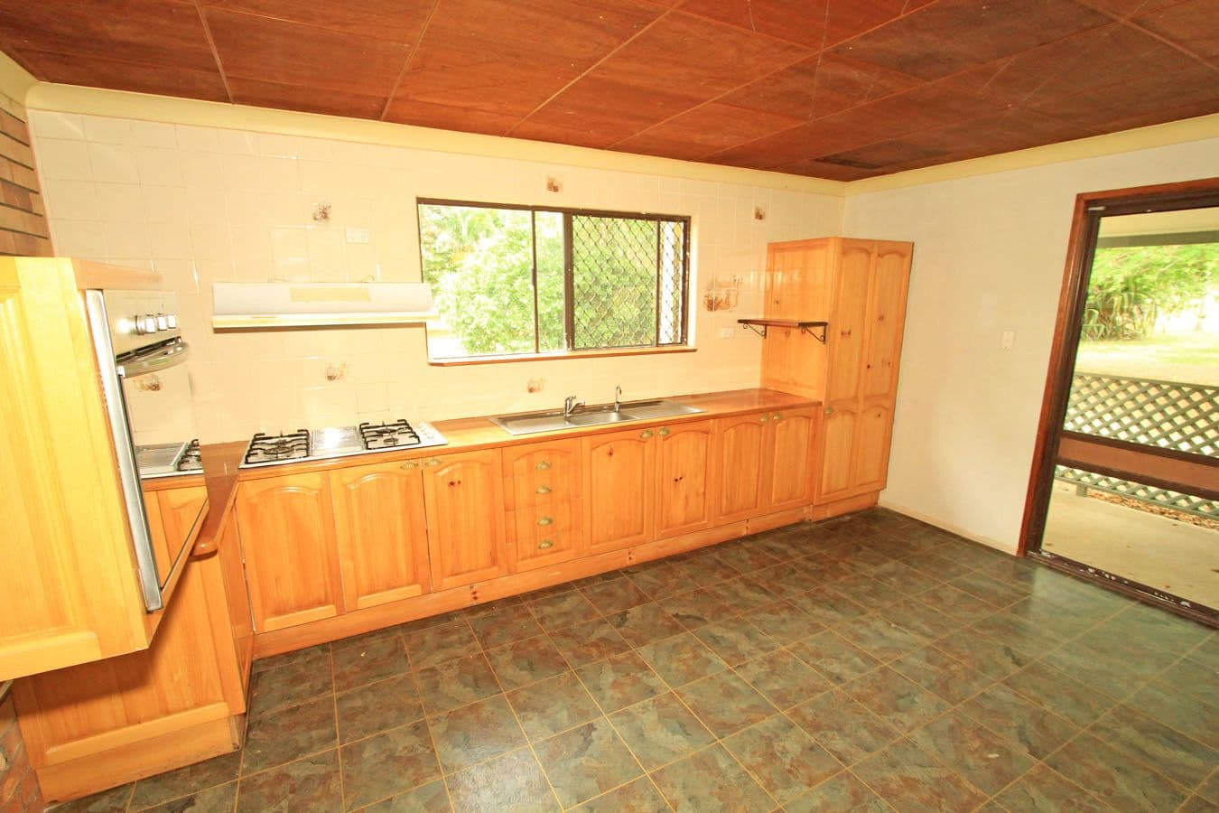 393 Tanby Road, TAROOMBALL QLD 4703, Taroomball - Thumbnail 6