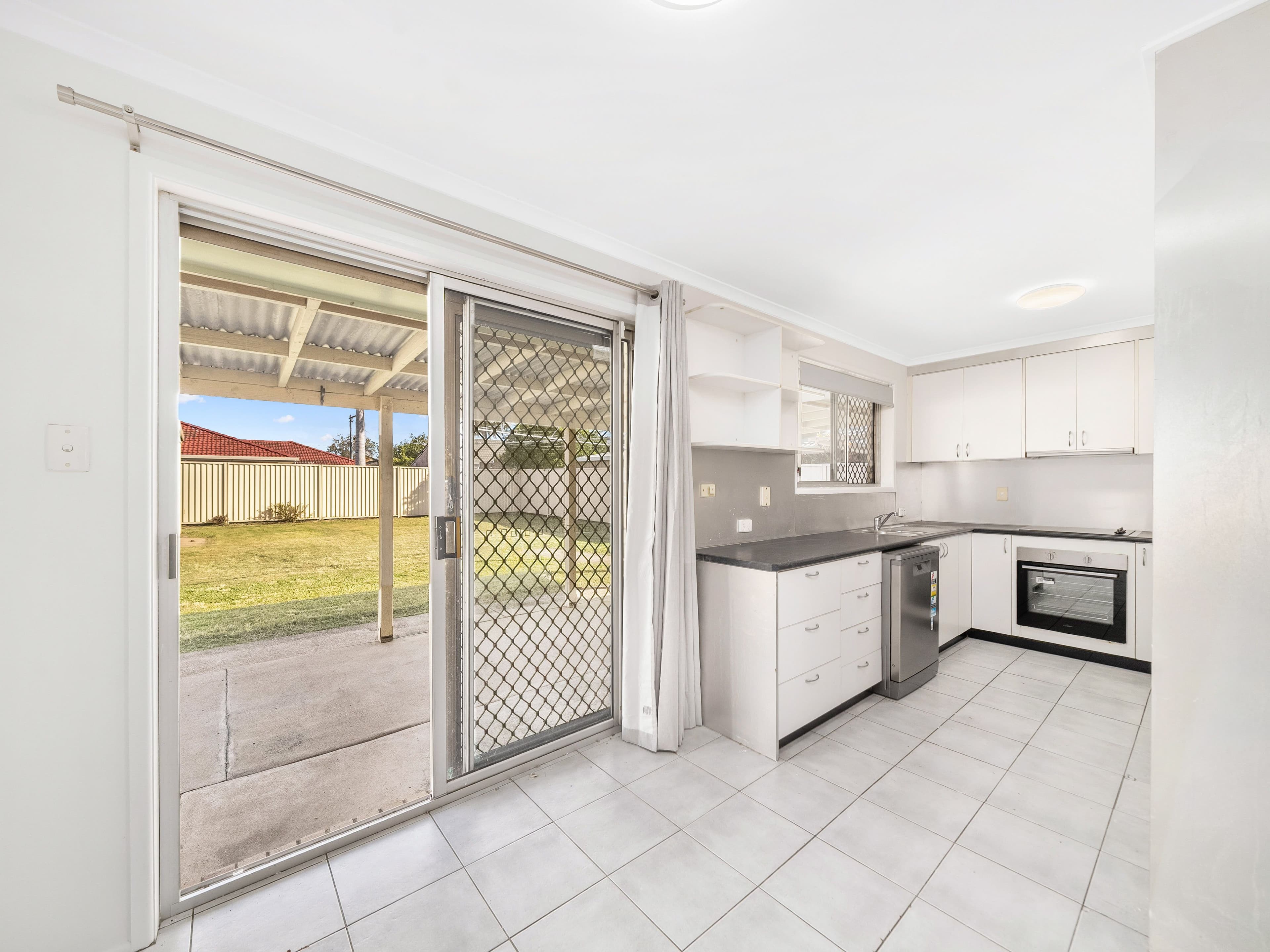 25 Bianco Street, Kippa-Ring QLD 4021, Kippa-Ring - Thumbnail 4