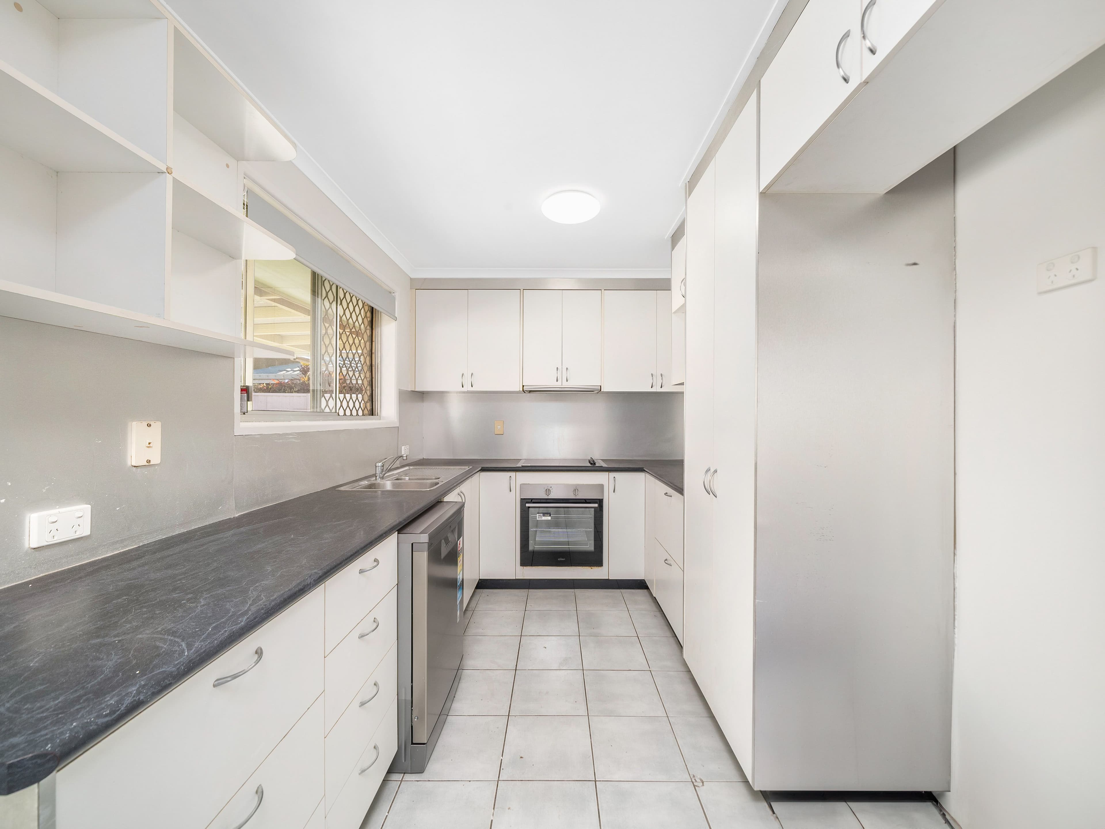 25 Bianco Street, Kippa-Ring QLD 4021, Kippa-Ring - Thumbnail 5