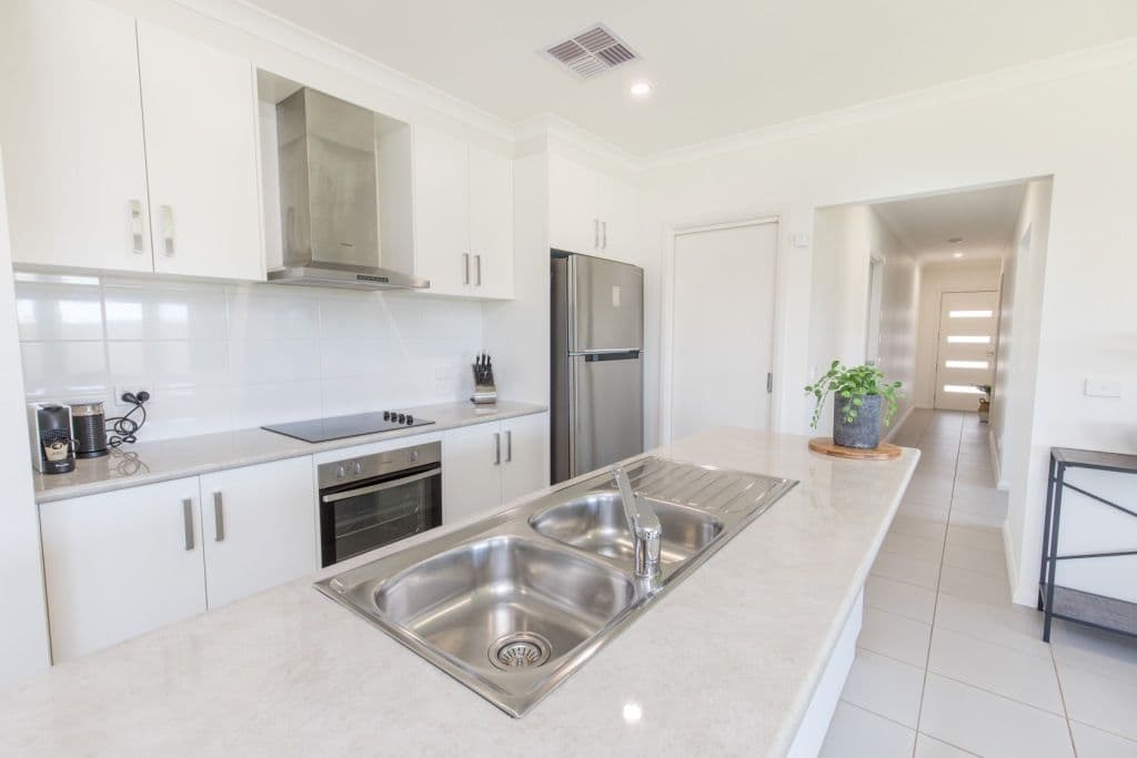 32 Springfield Drive, Mildura VIC 3500, Mildura - Thumbnail 2