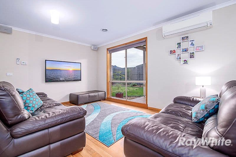 21 Fairhaven Boulevard, Cranbourne West VIC 3977, Cranbourne West - Thumbnail 6