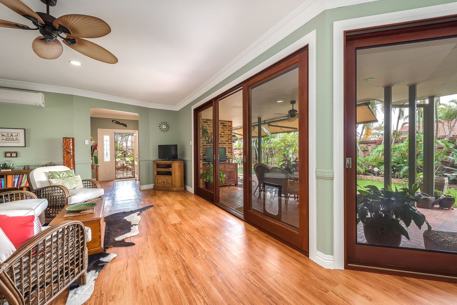 51 Anchorage Way, Runaway Bay QLD 4216, Runaway Bay - Thumbnail 2