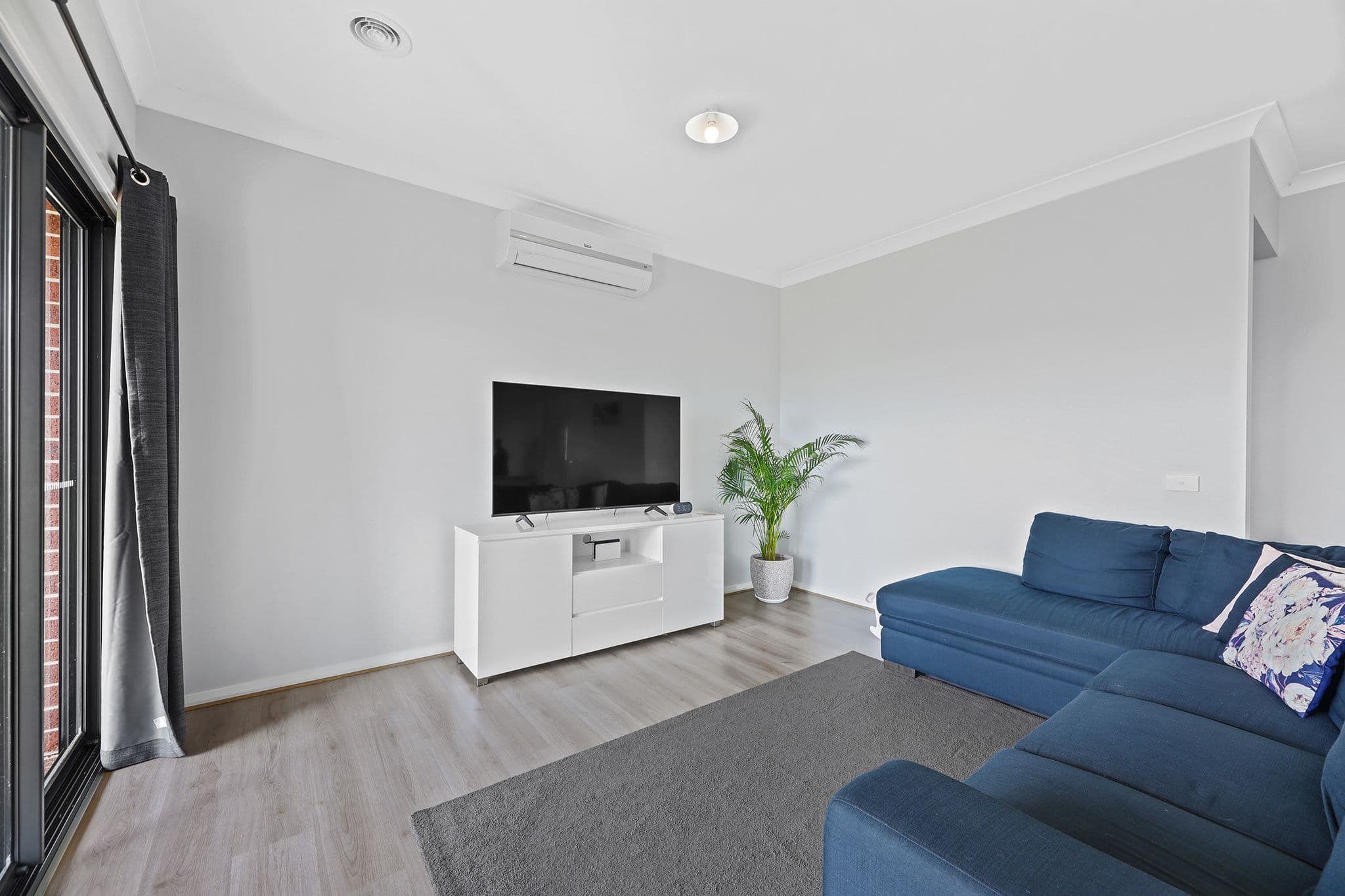 54 Sheoak Street, Warragul VIC 3820, Warragul - Thumbnail 6