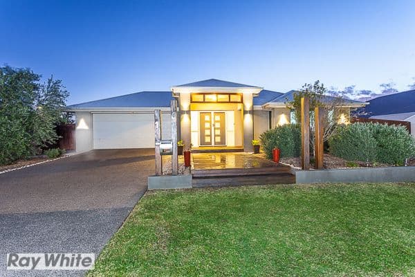 16 Lakeview Terrace, MURRUMBA DOWNS QLD 4503, Murrumba Downs - Image 1