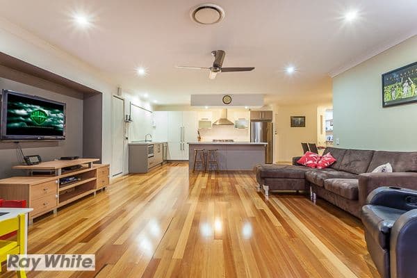 16 Lakeview Terrace, MURRUMBA DOWNS QLD 4503, Murrumba Downs - Thumbnail 2