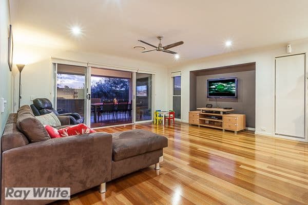16 Lakeview Terrace, MURRUMBA DOWNS QLD 4503, Murrumba Downs - Thumbnail 4
